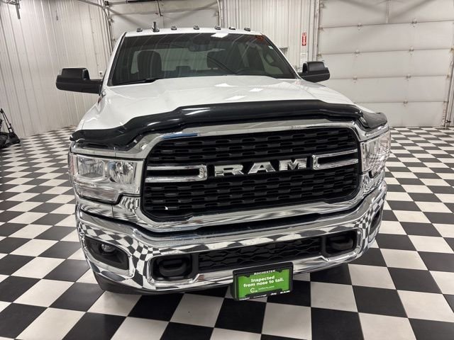 Used 2022 RAM 3500 Big Horn w/ Level 1 Equipment Group AWD/4WD image 2