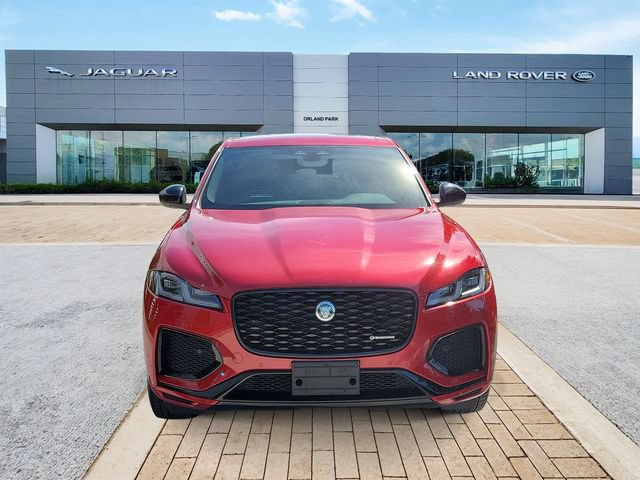 Certified 2025 Jaguar F-PACE R-Dynamic S AWD/4WD image 2
