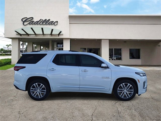 Used 2023 Chevrolet Traverse High Country w/ LPO, Floor Liner Package image 6