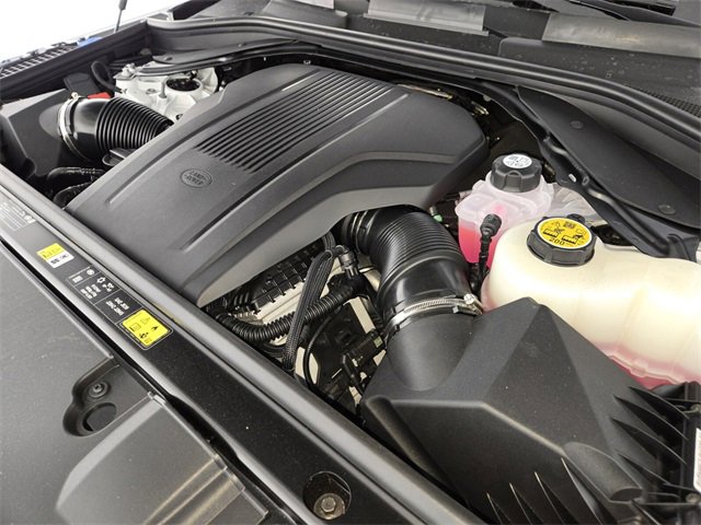 New 2026 Land Rover Range Rover Long Wheelbase SE image 19