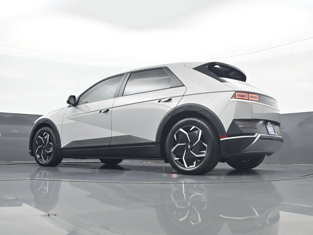 Certified 2023 Hyundai Ioniq 5 SEL RWD image 29