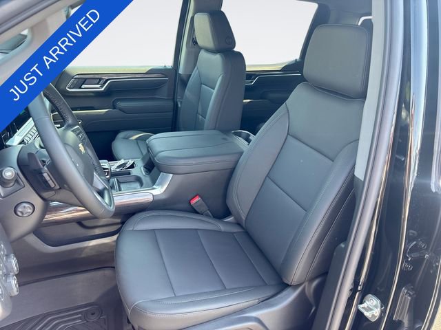 New 2026 Chevrolet Silverado 1500 LTZ w/ LTZ Premium Package AWD/4WD image 11