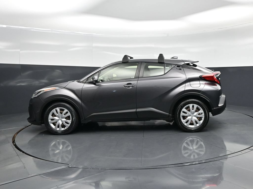 Used 2020 Toyota C-HR LE FWD image 25