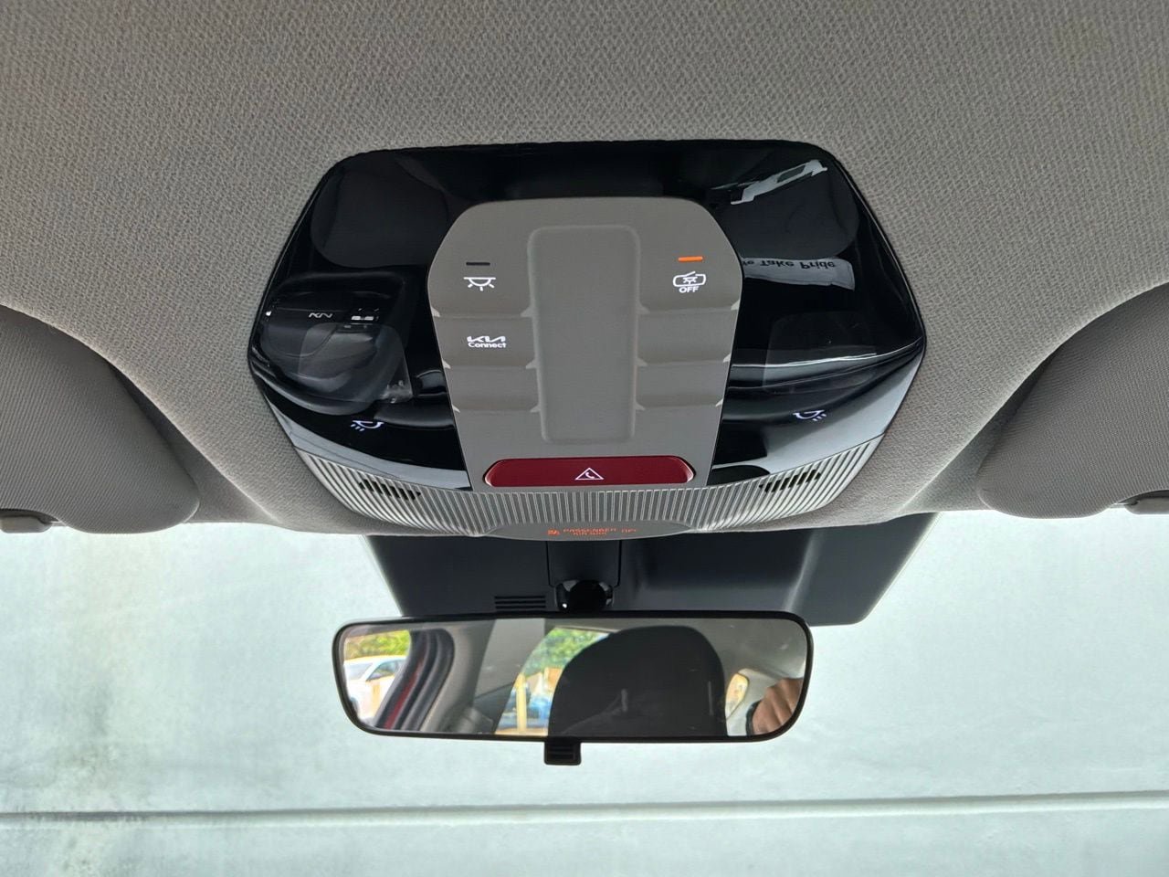 Used 2025 Kia K4 FWD image 15