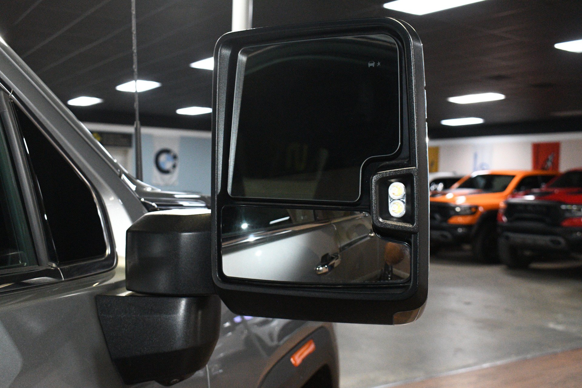 Used 2024 GMC Sierra 2500 Denali w/ Denali Reserve Package AWD/4WD image 64