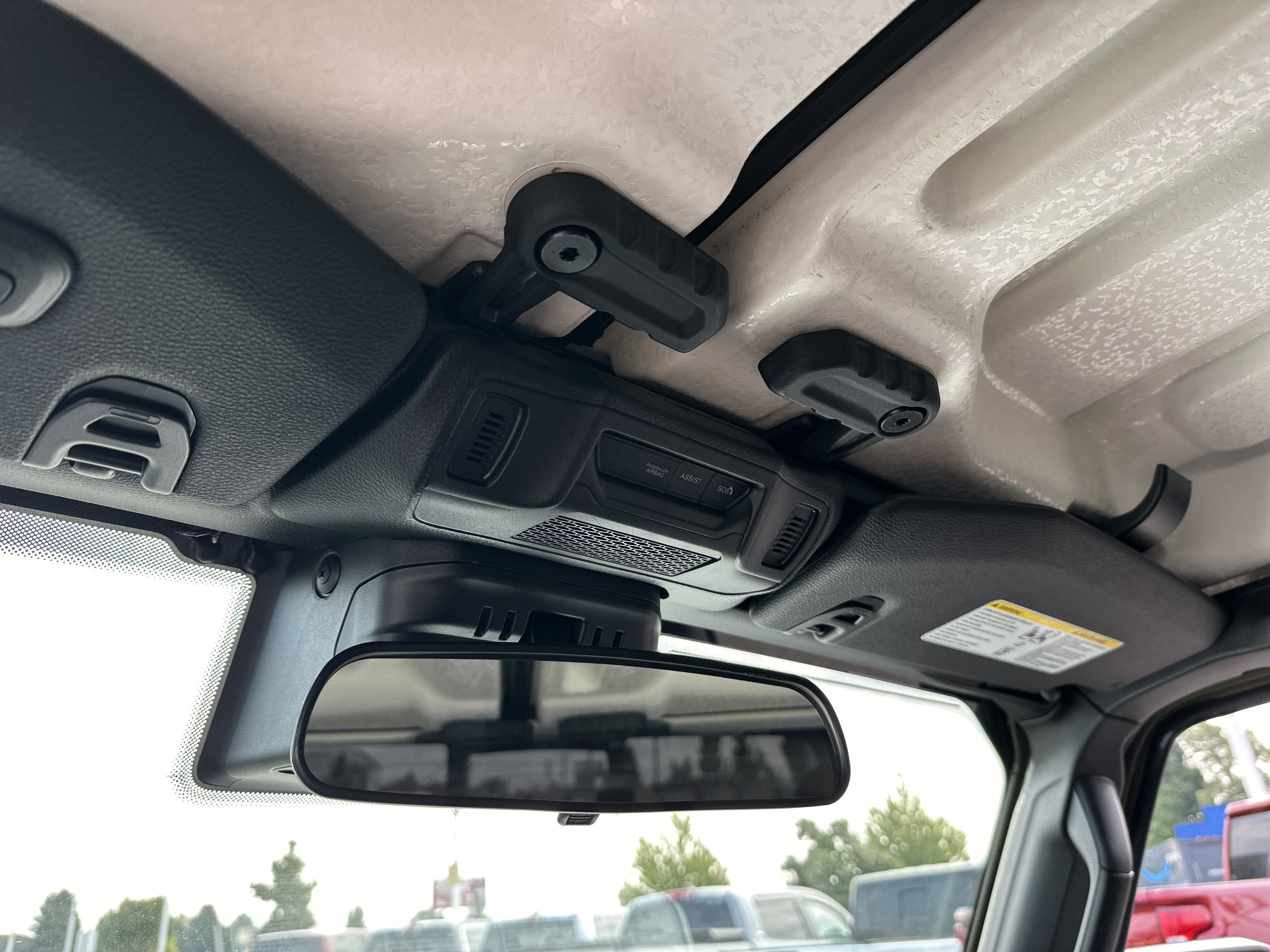 New 2025 Jeep Gladiator Sport image 21