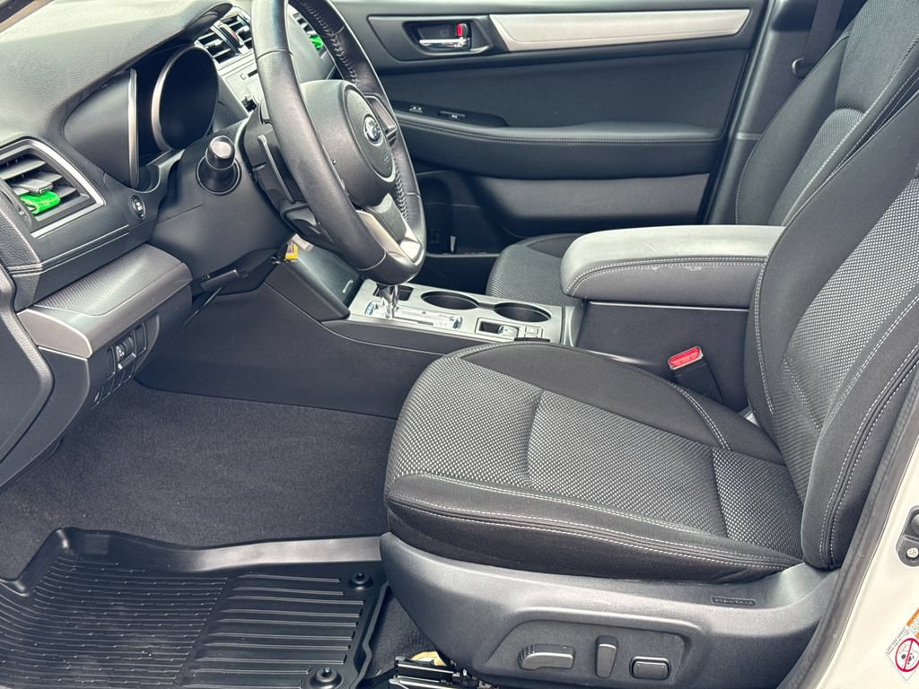 Used 2018 Subaru Outback 2.5i Premium AWD/4WD image 11