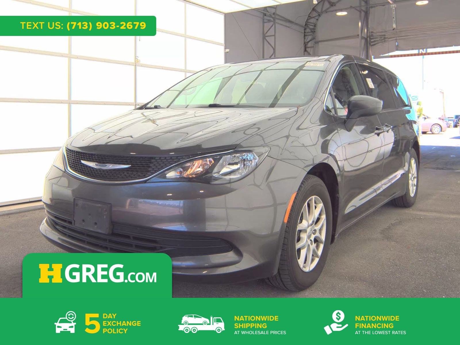 Used 2020 Chrysler Voyager LX FWD image 1