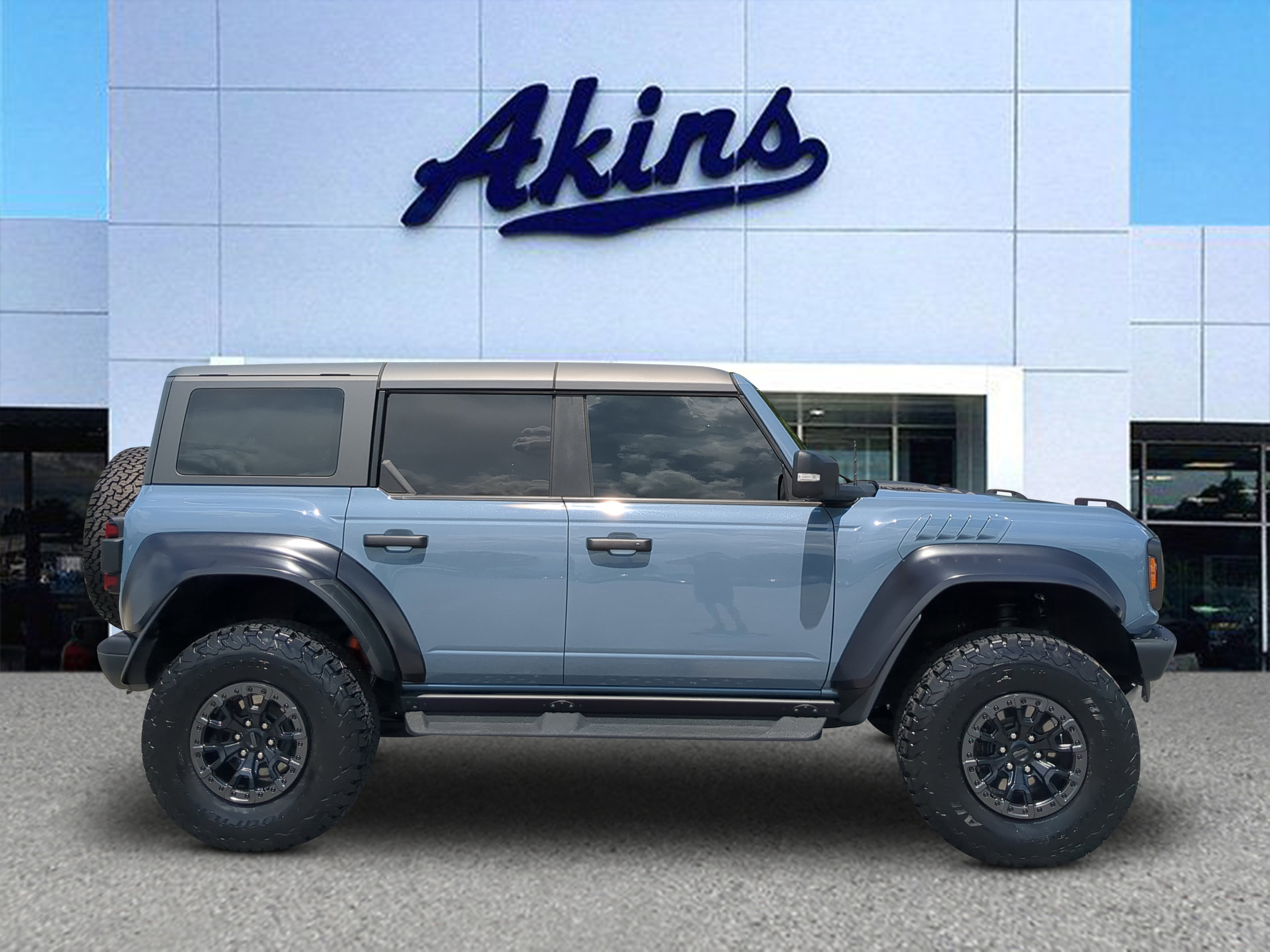 Certified 2023 Ford Bronco Raptor AWD/4WD image 1