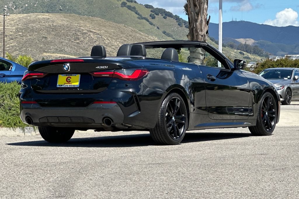 Used 2023 BMW 430i Convertible w/ M Sport Package RWD image 3