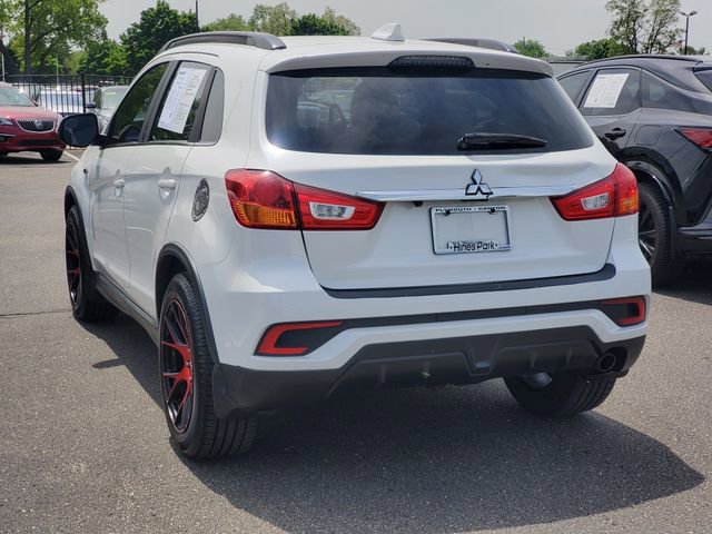 Used 2018 Mitsubishi Outlander Sport SEL FWD image 3