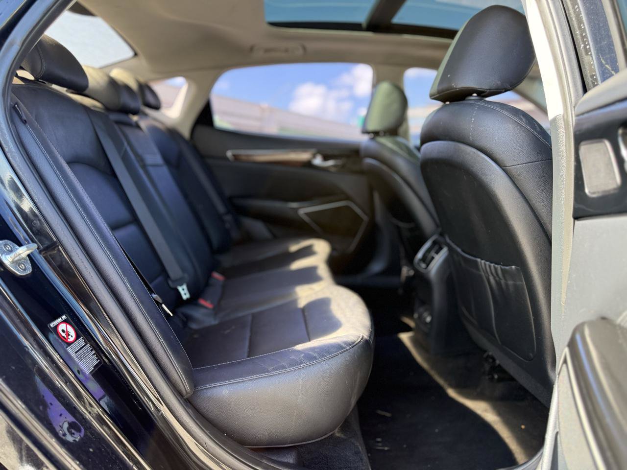 Used 2017 Kia Cadenza Technology FWD image 32