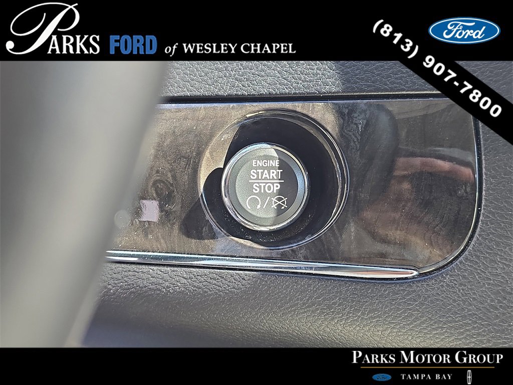 Used 2012 Chrysler Town & Country Touring-L w/ Premium Group image 26