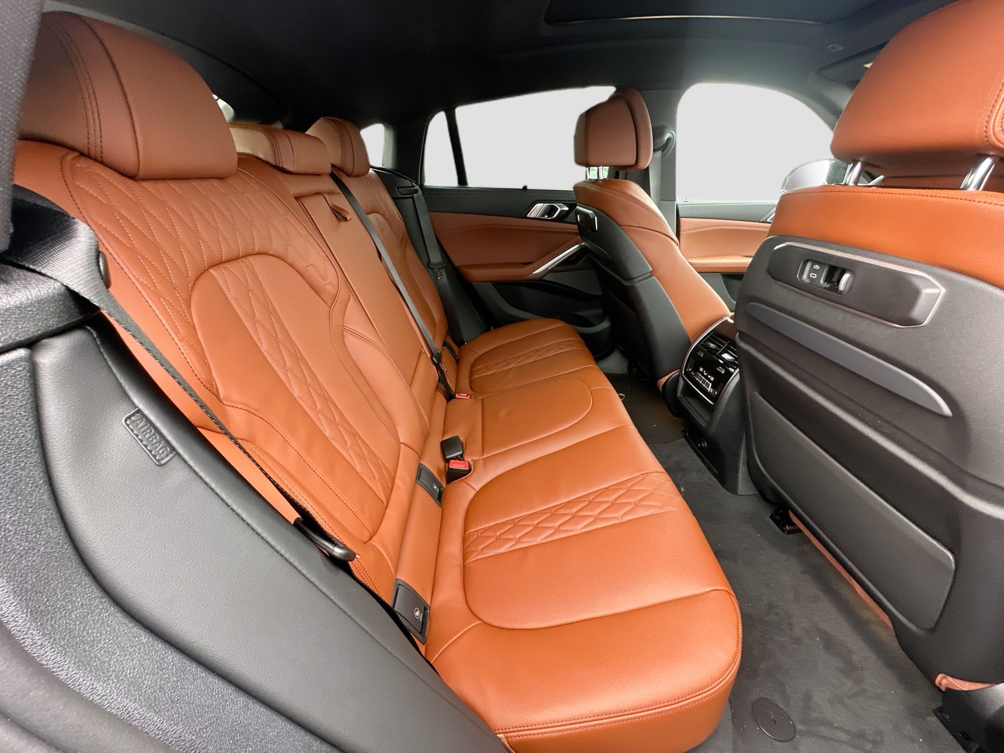 New 2027 BMW X6 M60i w/ Executive Package AWD/4WD image 21