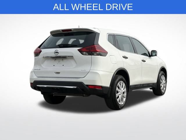 Used 2018 Nissan Rogue S image 4