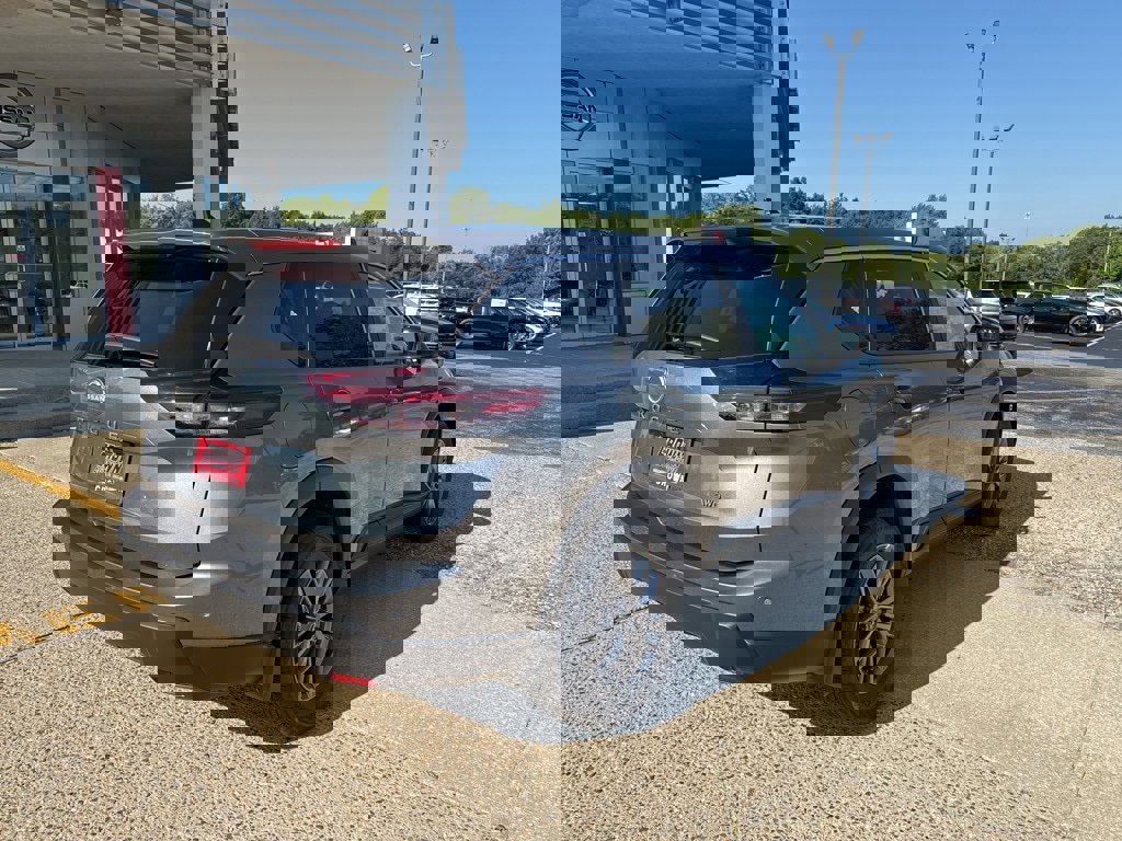 New 2026 Nissan Rogue S image 4
