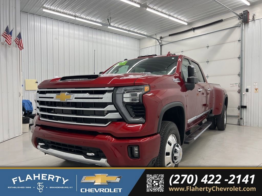 Used 2025 Chevrolet Silverado 3500 High Country w/ Technology Package image 6