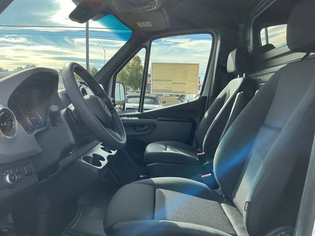 New 2026 Mercedes-Benz Sprinter 2500 image 12