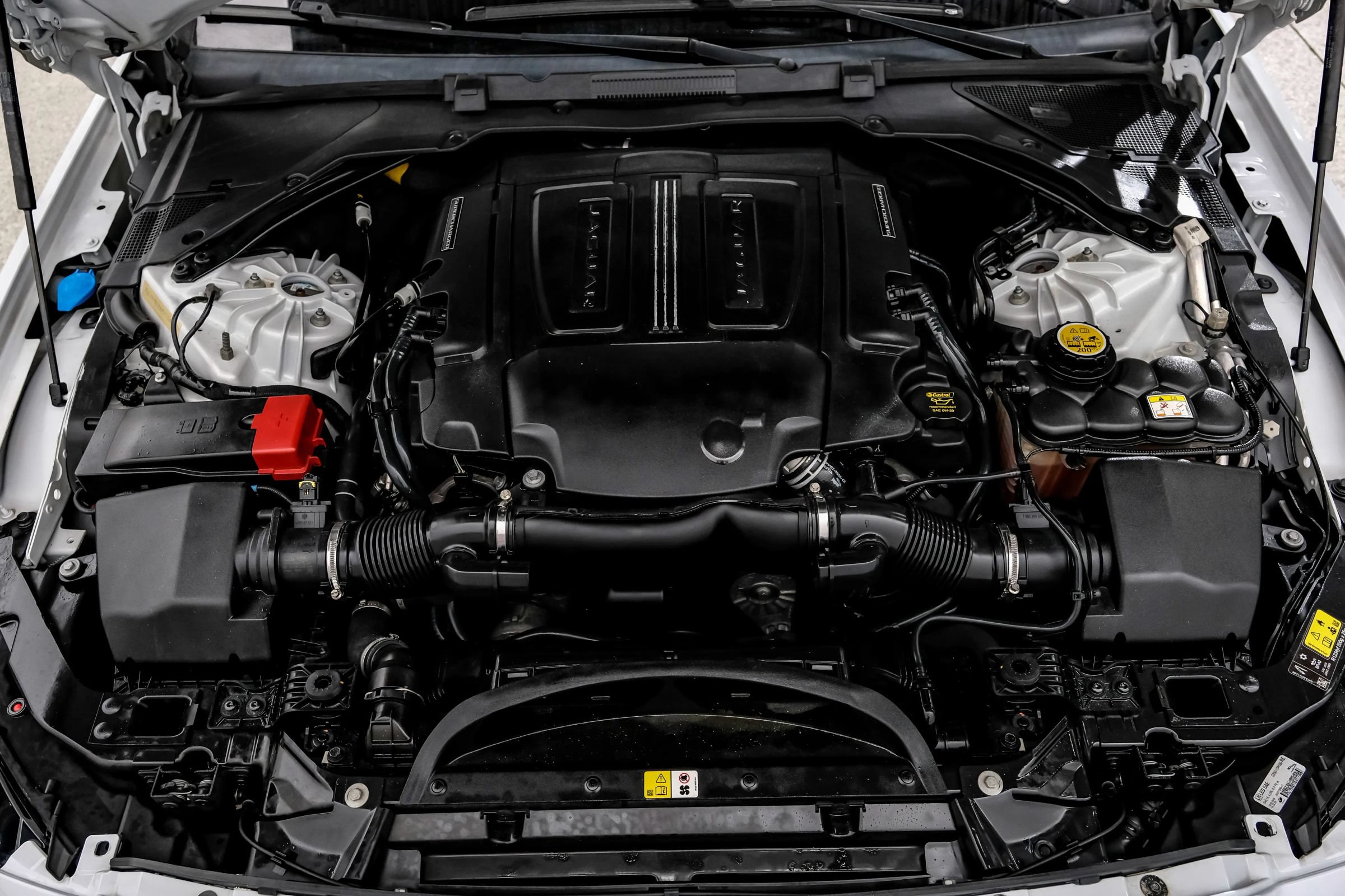 Used 2018 Jaguar XF Portfolio RWD image 63