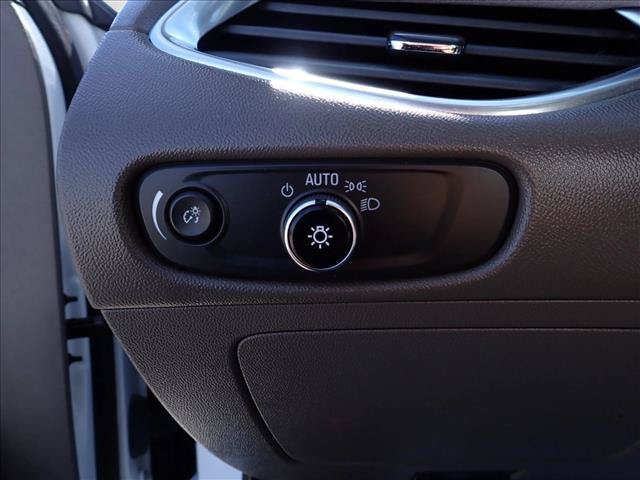 Used 2021 Chevrolet Malibu LT FWD image 12