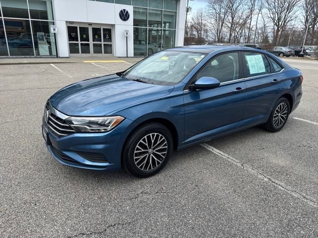 Certified 2021 Volkswagen Jetta SE w/ SE Cold Weather Package image 3