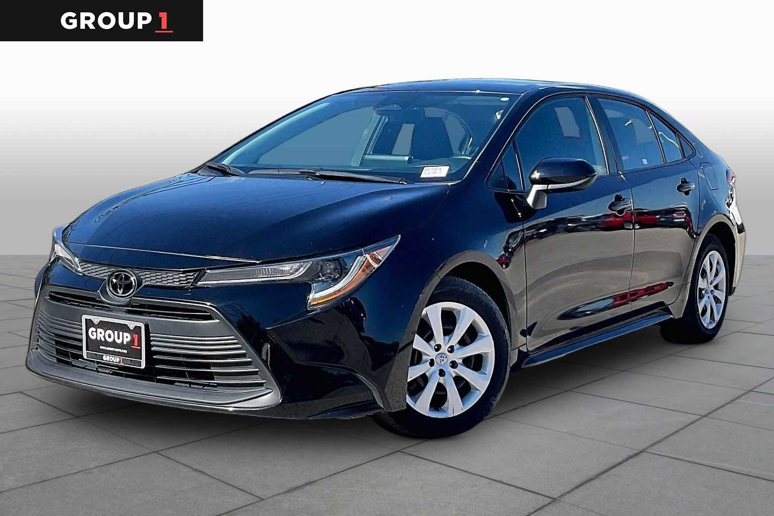 Used 2025 Toyota Corolla LE