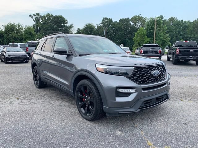 Certified 2023 Ford Explorer ST w/ Equipment Group 401A AWD/4WD image 2