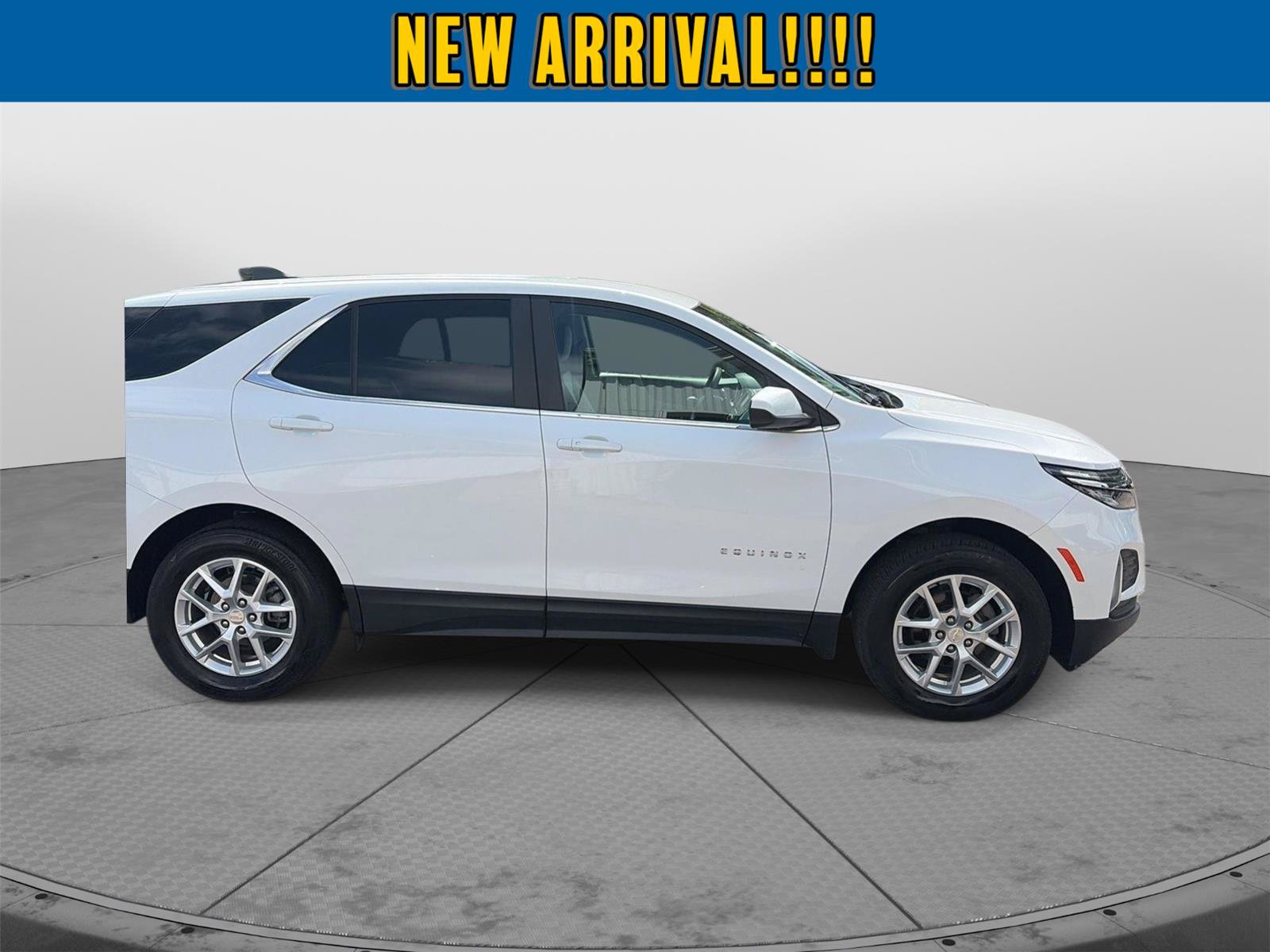 Used 2023 Chevrolet Equinox LT AWD/4WD image 8