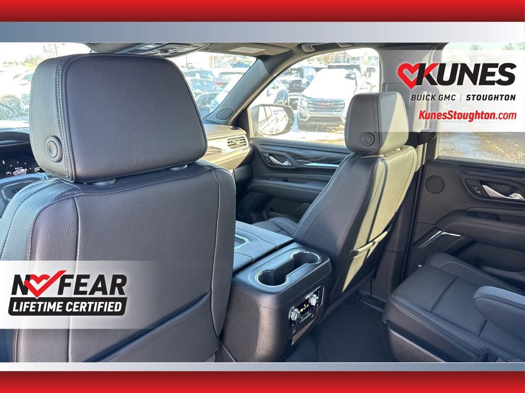 Used 2023 GMC Yukon XL Denali image 29