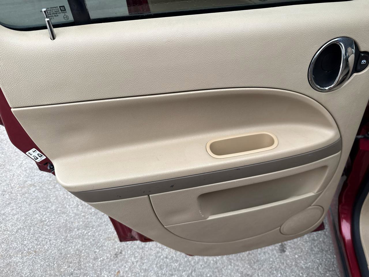 Used 2008 Chevrolet HHR LS image 14