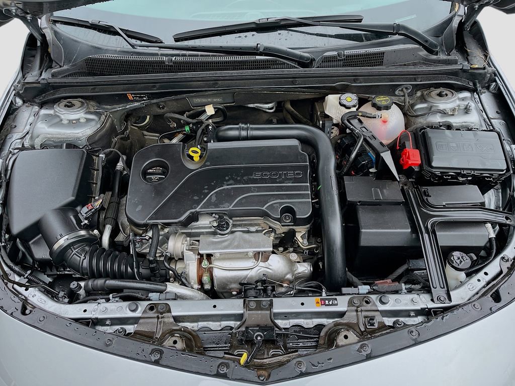 Used 2024 Chevrolet Malibu RS image 27