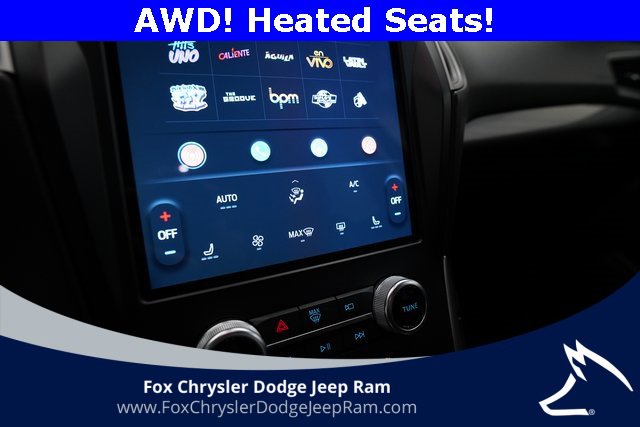 Used 2024 Ford Edge SEL image 20