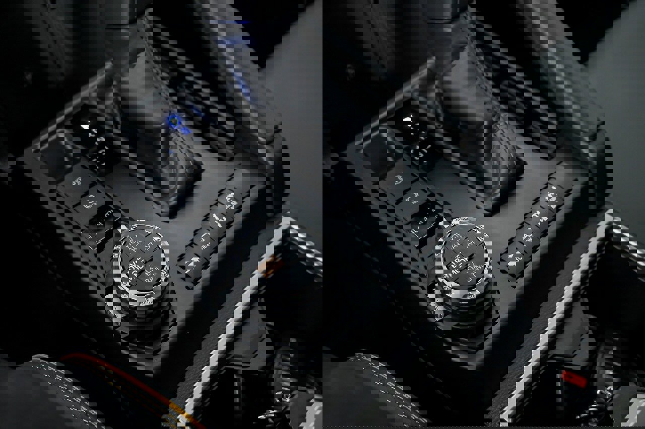 Used 2025 Toyota 4Runner Trailhunter image 34