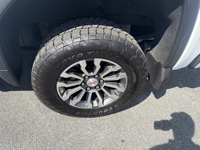 Used 2022 GMC Sierra 1500 AT4 w/ Driver Alert Package I image 16
