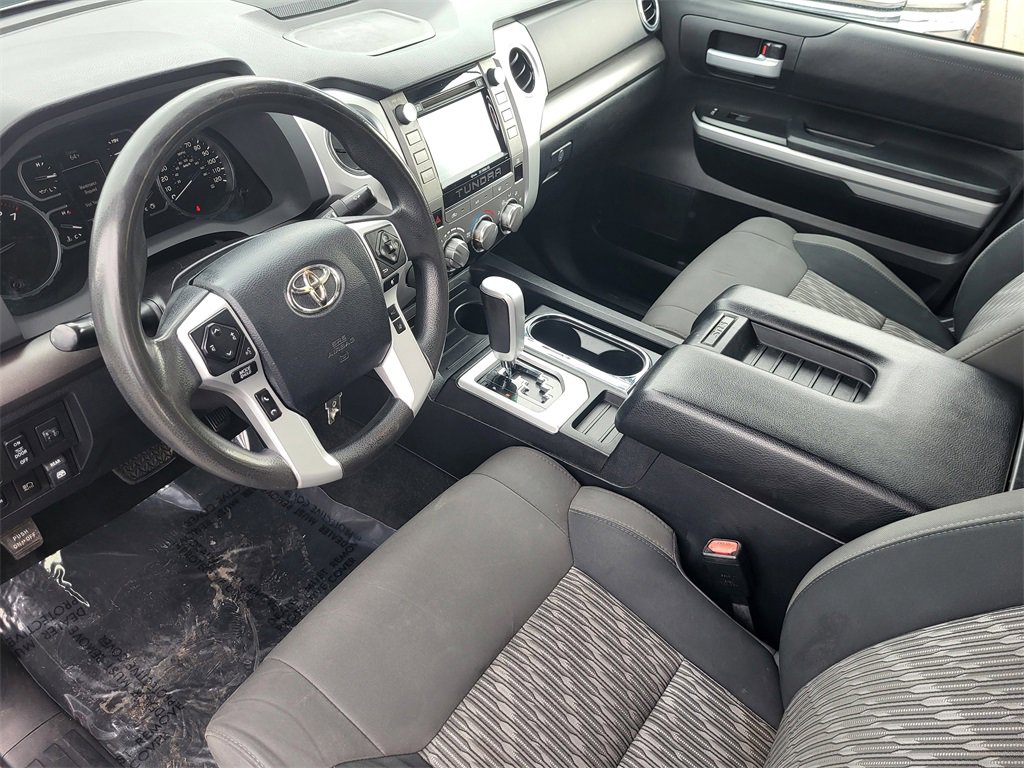 Used 2018 Toyota Tundra SR5 w/ SR5 Upgrade Package image 14