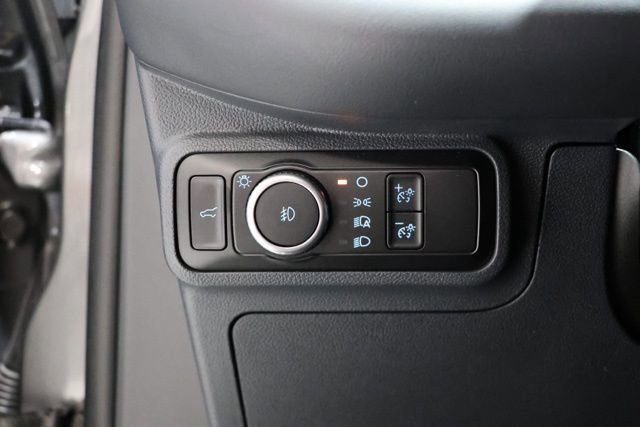 Used 2025 Ford Explorer ST-Line AWD/4WD image 20