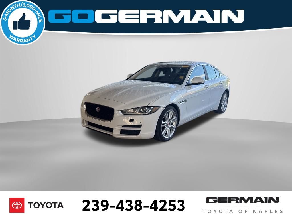 Used 2019 Jaguar XE Premium image 1