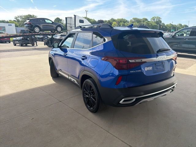 Used 2023 Kia Seltos Nightfall Edition AWD/4WD image 3