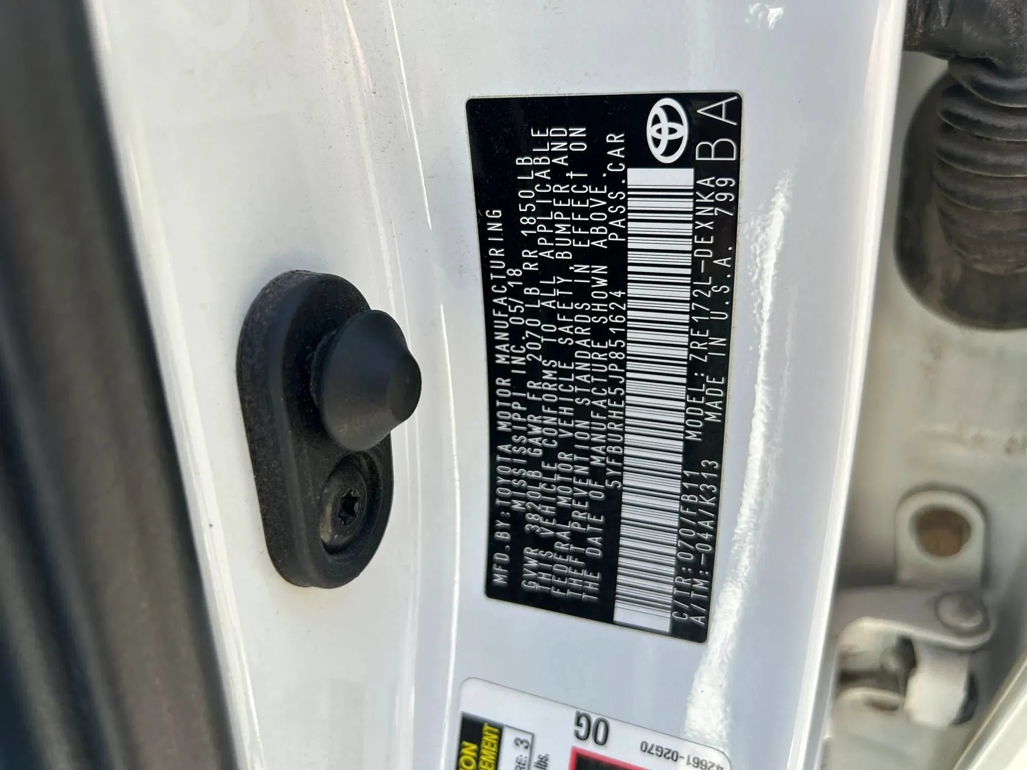 Used 2018 Toyota Corolla LE FWD image 23