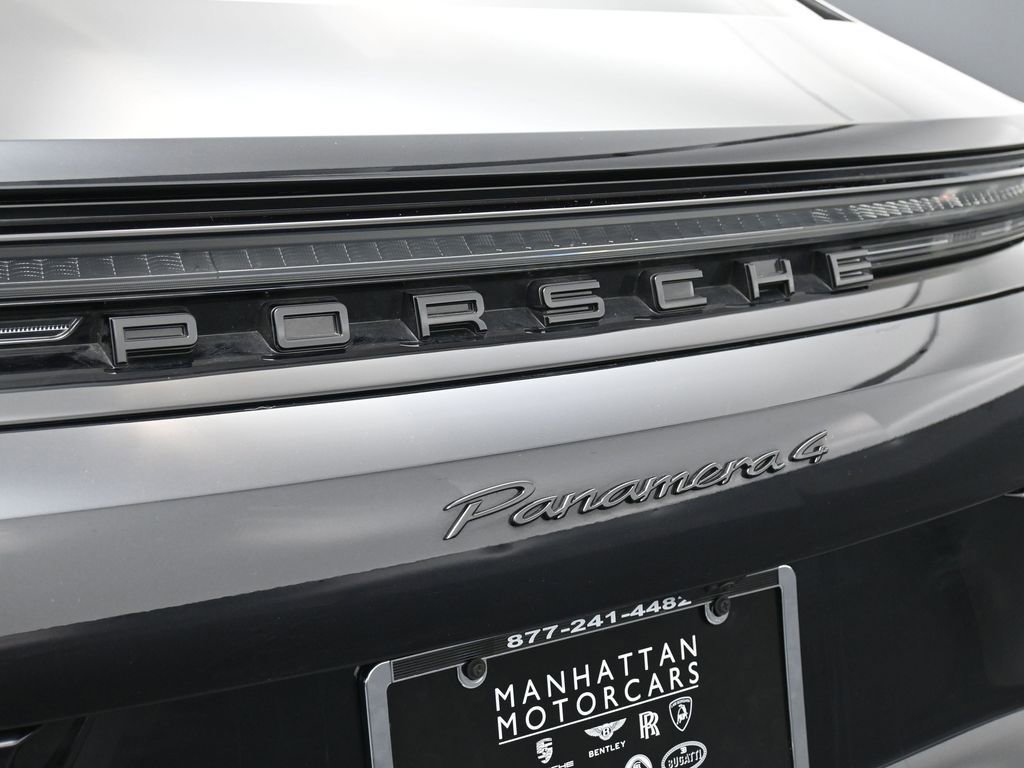 Certified 2025 Porsche Panamera 4 image 14