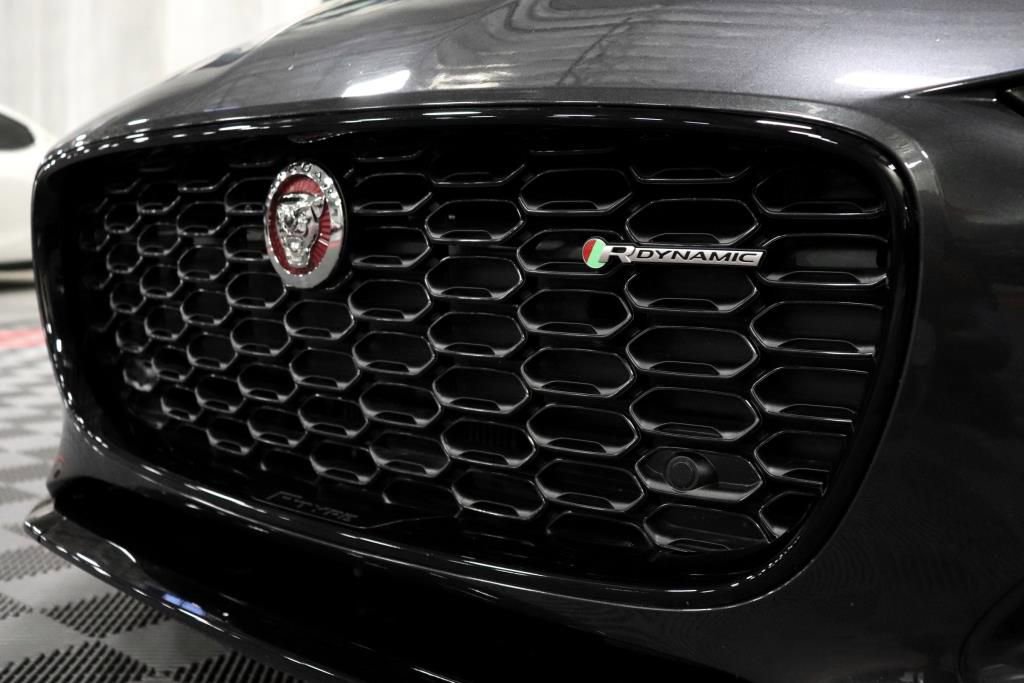 Used 2022 Jaguar F-TYPE R-Dynamic image 15