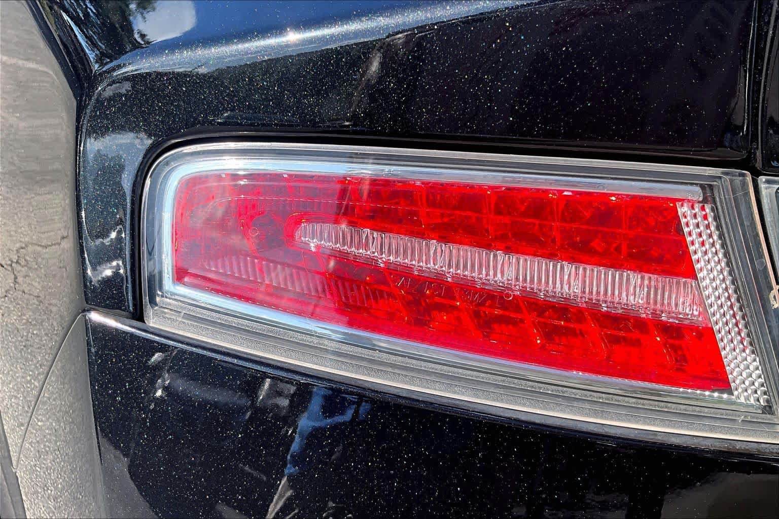 Used 2014 Lincoln MKZ FWD image 28