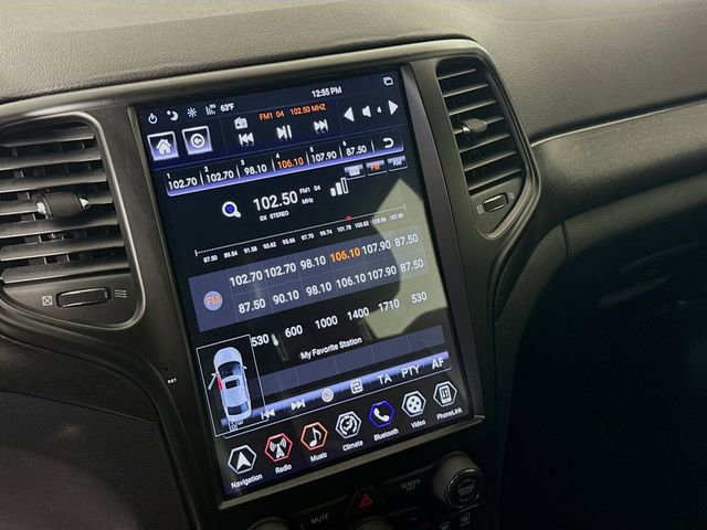 Used 2018 Jeep Grand Cherokee Altitude image 16