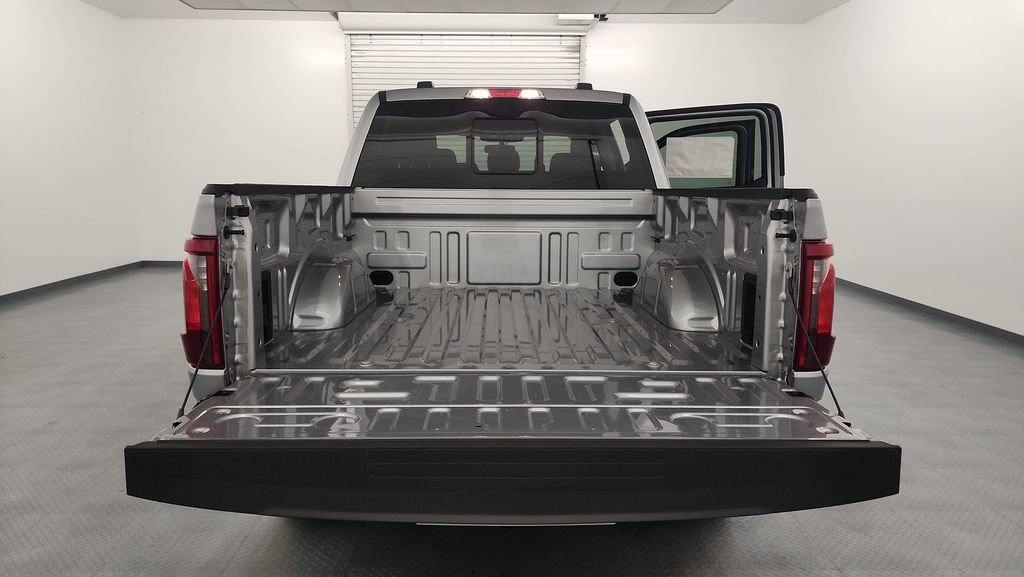 New 2026 Ford F150 XLT w/ Equipment Group 302A MID AWD/4WD image 30