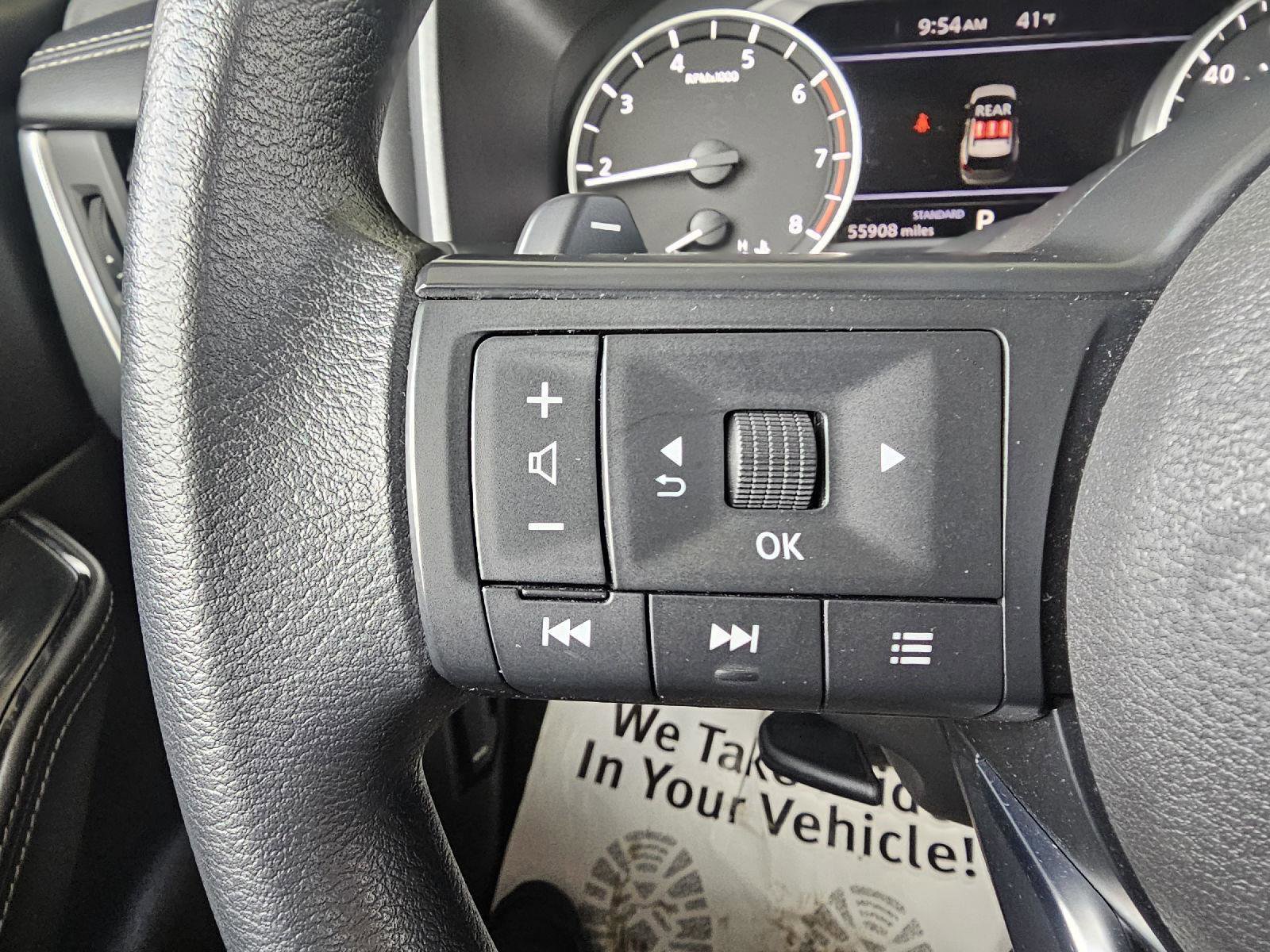 Used 2024 Nissan Rogue SV FWD image 22