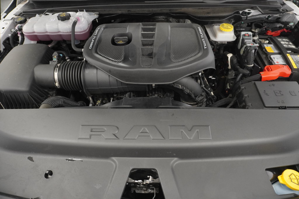 Used 2025 RAM 1500 Limited AWD/4WD image 50