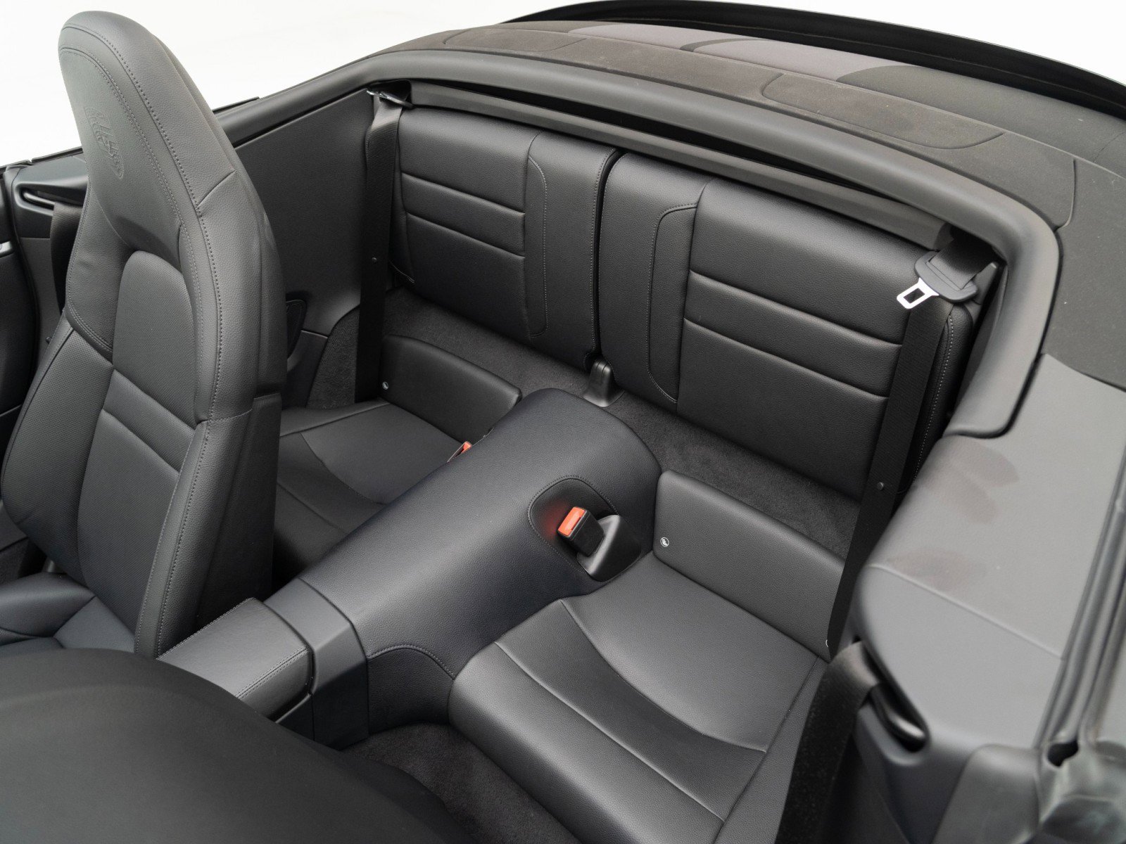 Certified 2022 Porsche 911 Carrera image 19