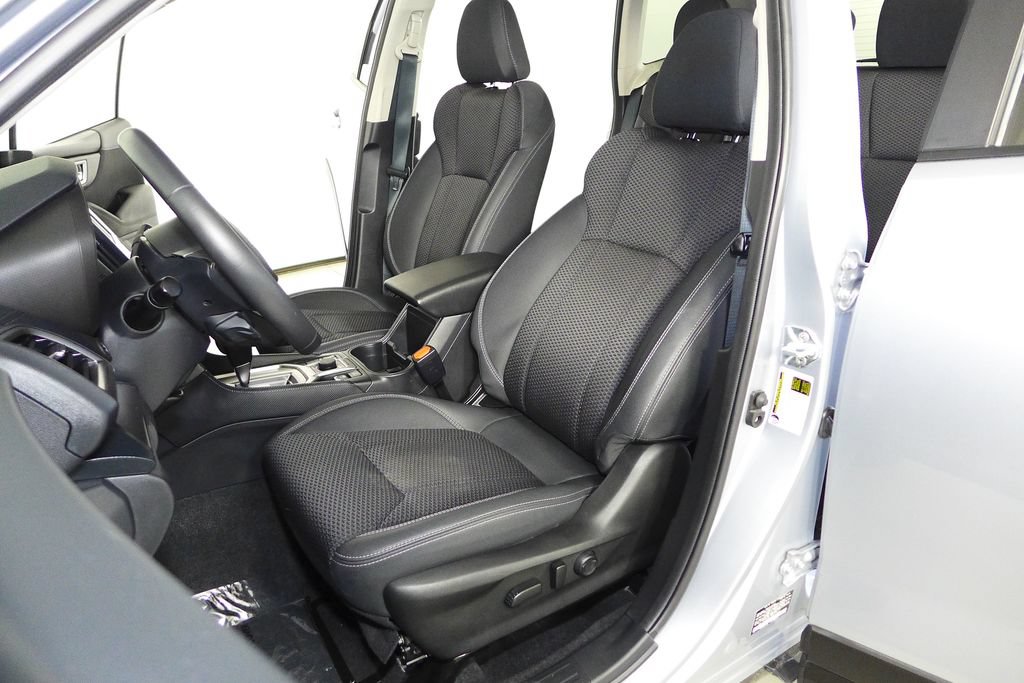 Certified 2024 Subaru Forester Premium AWD/4WD image 22