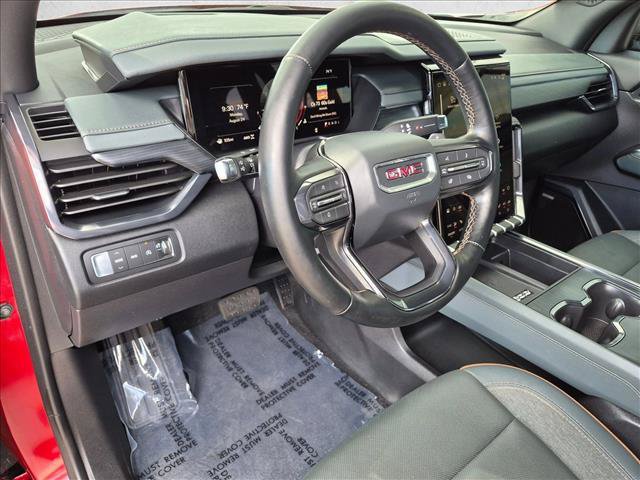 Used 2025 GMC Acadia AT4 AWD/4WD image 13