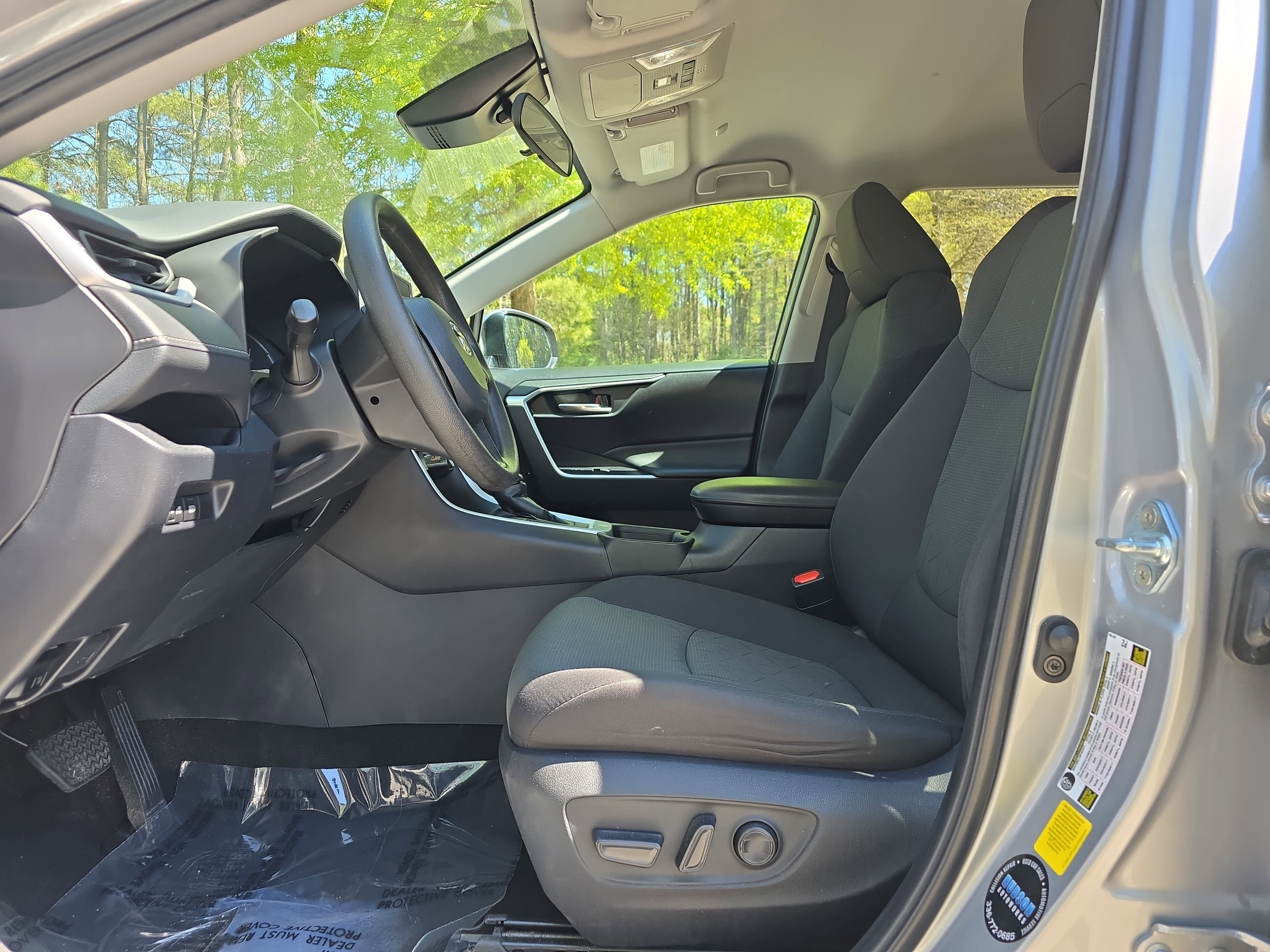 Used 2024 Toyota RAV4 XLE image 14